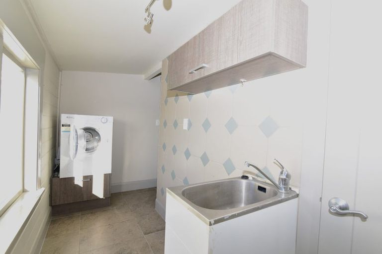 Photo of property in 57 No 2 Line, Okoia, Whanganui, 4572