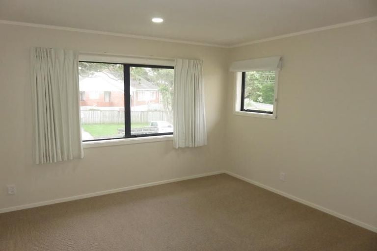 Photo of property in 16b Sim Street, Johnsonville, Wellington, 6037