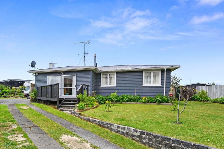 Photo of property in 2 Linton Place, Tokoroa, 3420