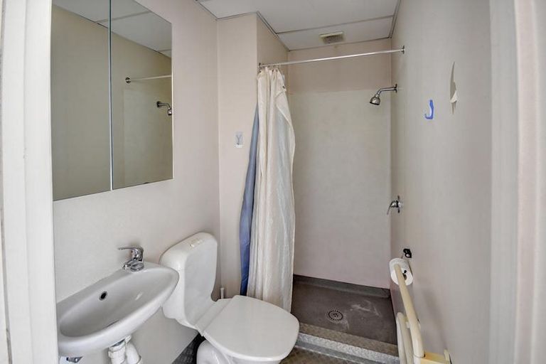 Photo of property in 5e Anzac Avenue, Dunedin Central, Dunedin, 9016