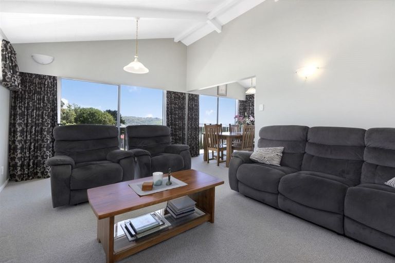 Photo of property in 37 Ernest Street, Ranui, Porirua, 5024