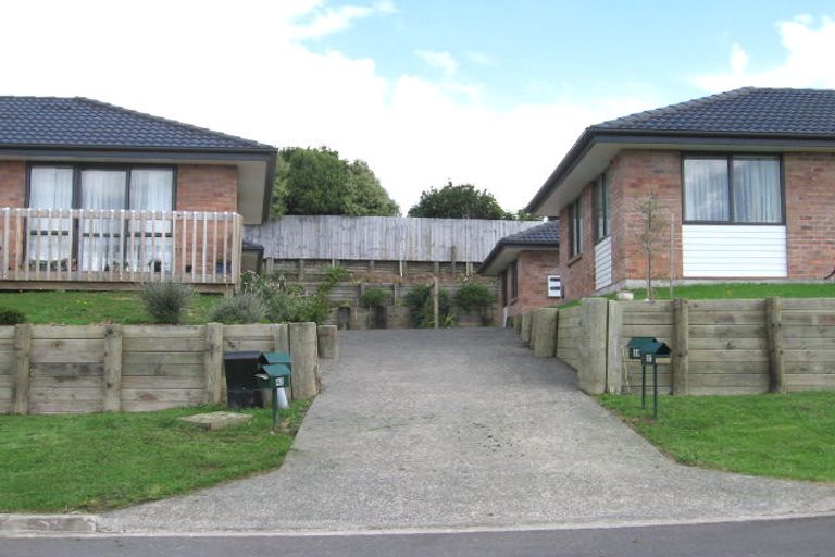 Photo of property in 39 Regents Park Place, Westgate, Auckland, 0614