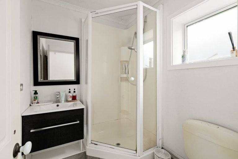 Photo of property in 71 Oceanview Road, Mount Maunganui, 3116