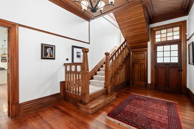 Photo of property in 5 Merlin Street, Roslyn, Dunedin, 9010