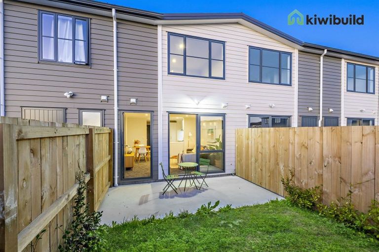 Photo of property in 19 Saddleback Crescent, Papakura, 2110