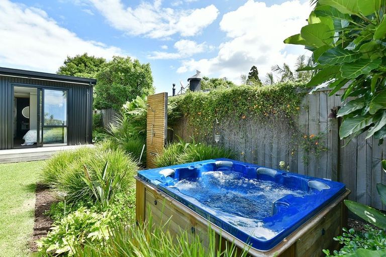 Photo of property in 59 The Circle, Manly, Whangaparaoa, 0930