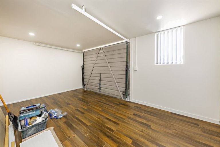 Photo of property in 51 Weymouth Road, Manurewa, Auckland, 2102