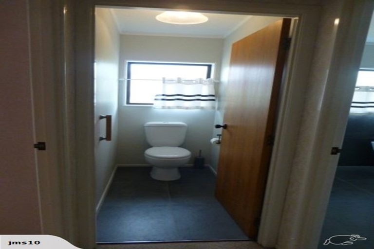 Photo of property in 2/87 Cook Street, Howick, Auckland, 2014