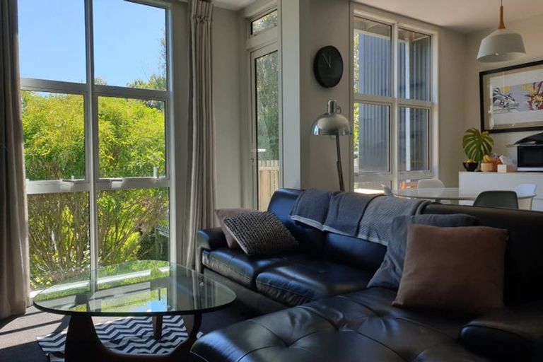 Photo of property in 46a Thompson Street, Mount Cook, Wellington, 6011