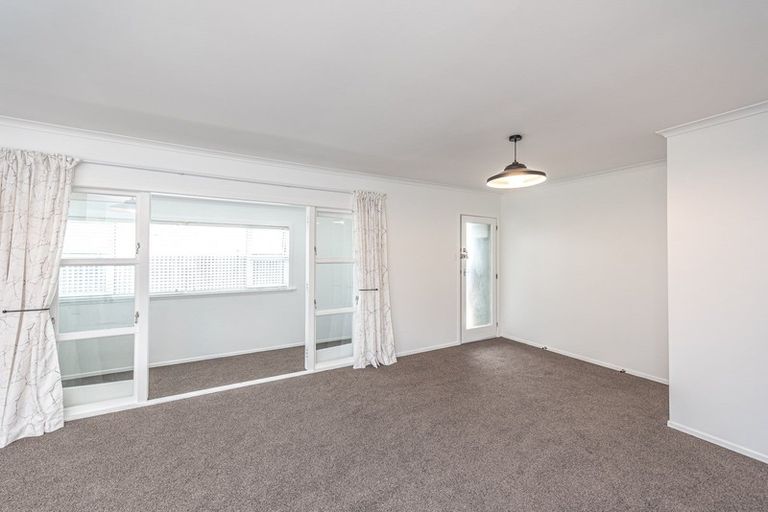 Photo of property in 27 Lewis Avenue, Aramoho, Whanganui, 4500