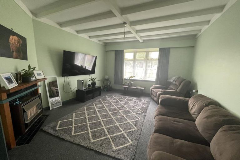 Photo of property in 50 Featherston Street, Takaro, Palmerston North, 4412