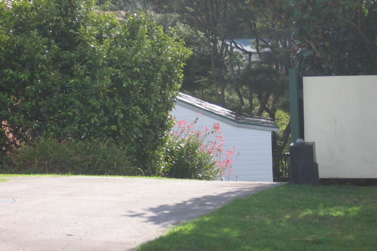 Photo of property in 32a Fairmount Road, Titirangi, Auckland, 0604