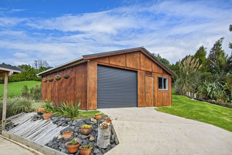 Photo of property in 21 Finlayson Road, Matarau, Whangarei, 0176