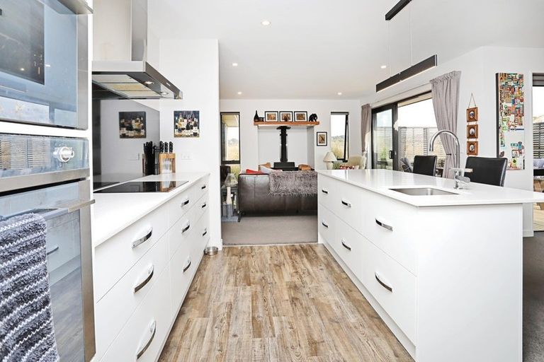 Photo of property in 81 Watt Road, Otatara, Invercargill, 9879