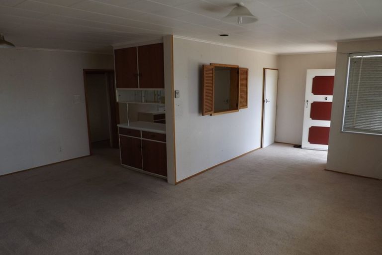 Photo of property in 2/17 Bowling Road, Greenmeadows, Napier, 4112