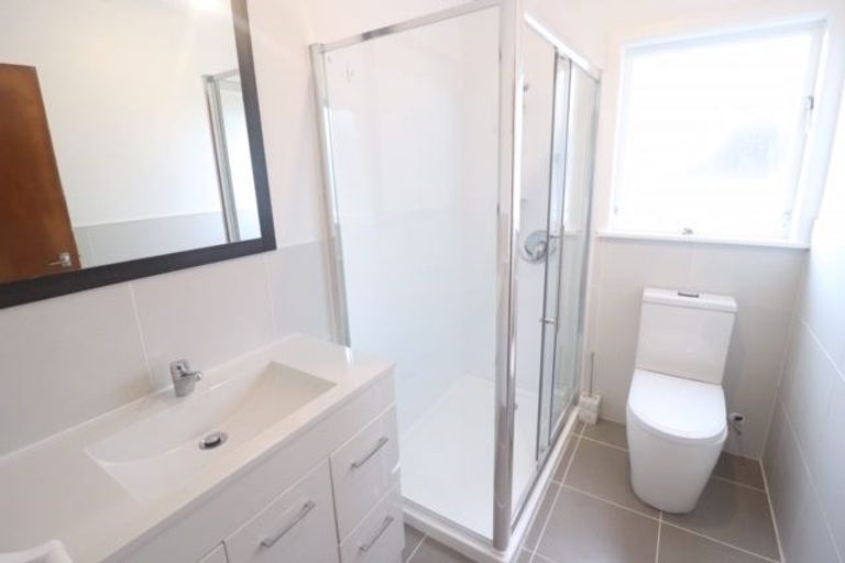 Photo of property in 307 Don Buck Road, Massey, Auckland, 0614