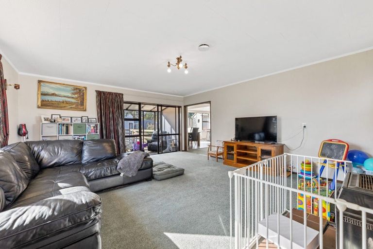 Photo of property in 6 Lomond Place, Mosgiel, 9024