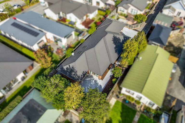 Photo of property in 92 Condell Avenue, Papanui, Christchurch, 8053