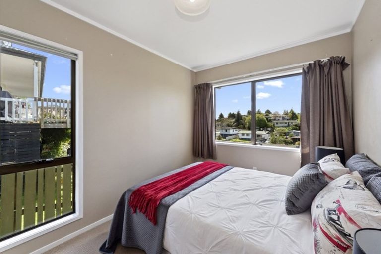 Photo of property in 102 Amanda Avenue, Dinsdale, Hamilton, 3204