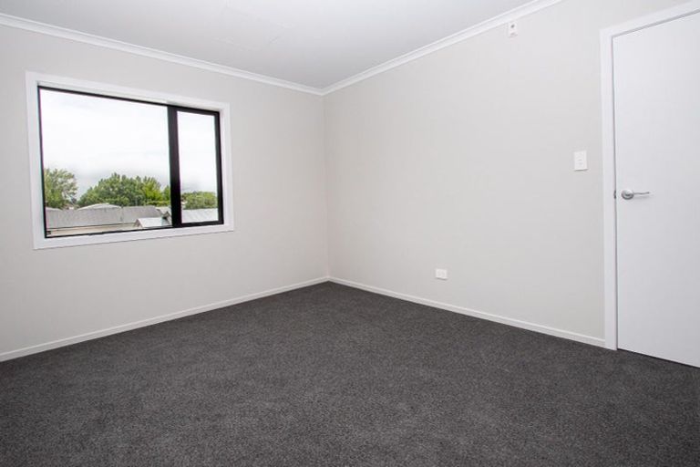 Photo of property in 205/17 Vialou Street, Hamilton Central, Hamilton, 3204
