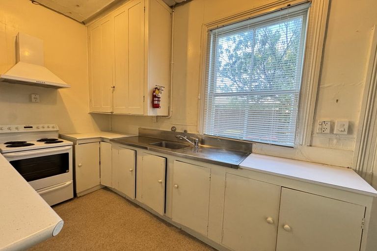 Photo of property in 56 Nelson Street, Petone, Lower Hutt, 5012