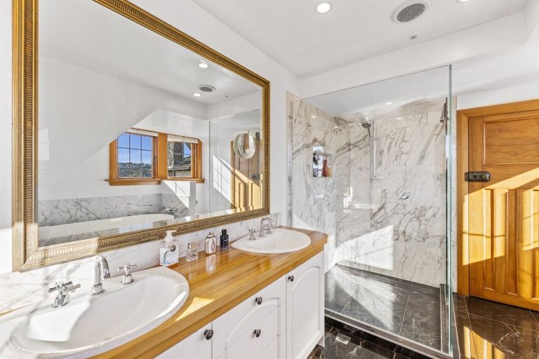 Photo of property in 211 Highgate, Roslyn, Dunedin, 9010