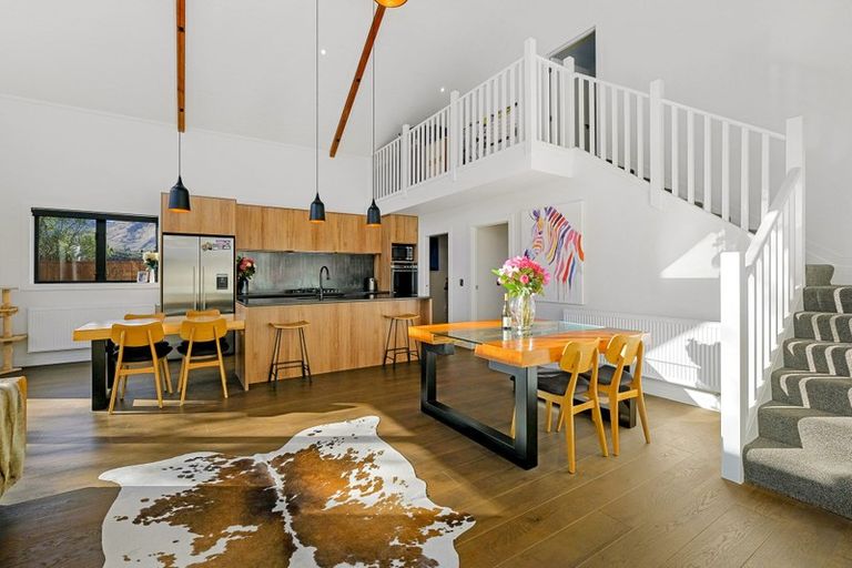Photo of property in 13-13a Quarry Place, Lake Hayes, Queenstown, 9304
