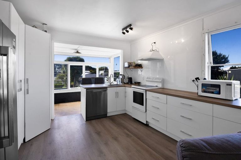 Photo of property in 194 Saint Aubyn Street, New Plymouth, 4310