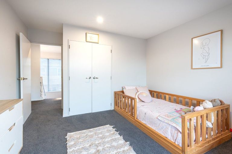 Photo of property in 7 Goodall Place, Redwood, Christchurch, 8051