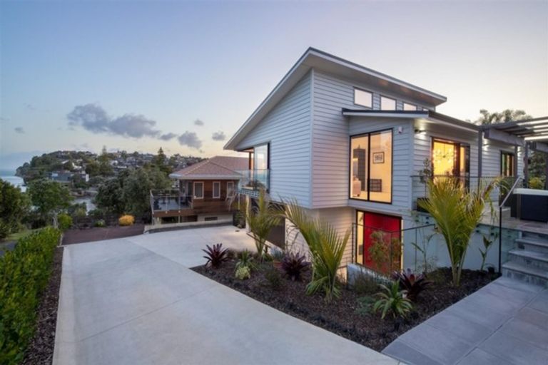 Photo of property in 45b Hyde Road, Rothesay Bay, Auckland, 0630