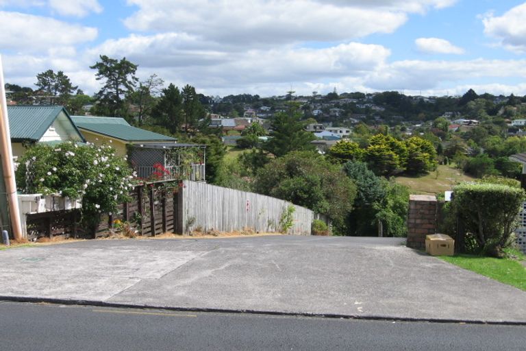 Photo of property in 2/41 Glencoe Road, Browns Bay, Auckland, 0630