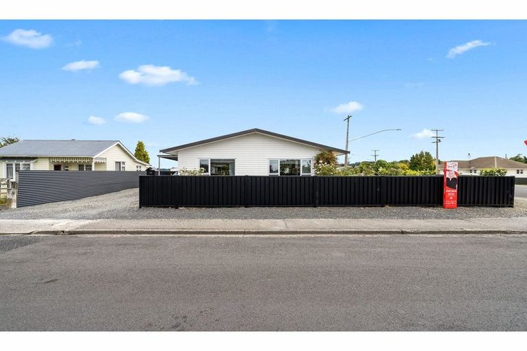 Photo of property in 45 Cromer Street, Balclutha, 9230