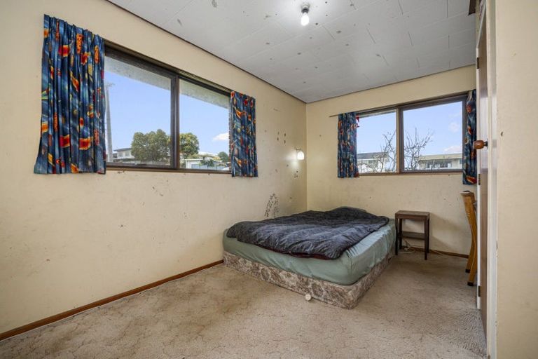 Photo of property in 2 Kowai Grove, Omokoroa, 3114