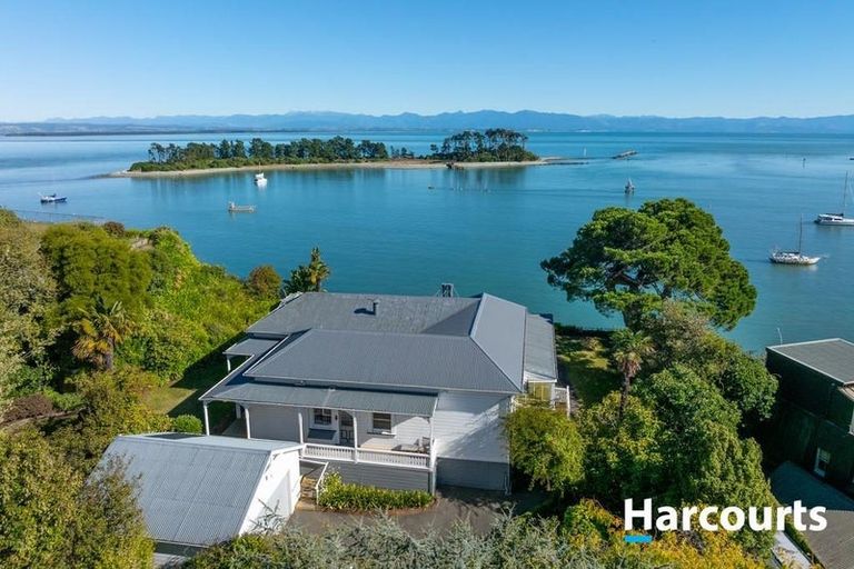 Photo of property in 14 Victoria Road, Stepneyville, Nelson, 7010