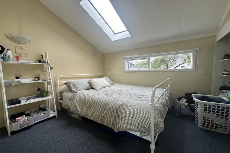 Photo of property in 2/4 Maidstone Road, Ilam, Christchurch, 8041