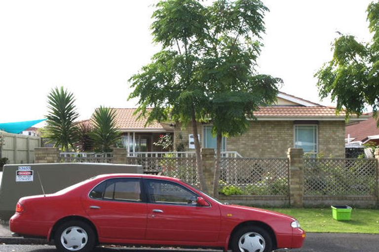 Photo of property in 6 Vincent Street, Howick, Auckland, 2014