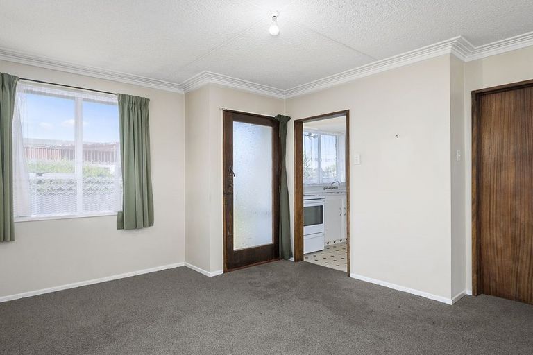 Photo of property in 17 Fingall Street, South Dunedin, Dunedin, 9012