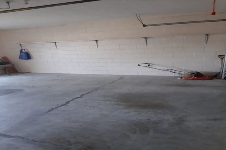 Photo of property in 85b Oxford Street, Tawa, Wellington, 5028