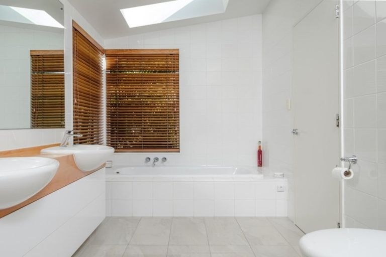 Photo of property in 27 Island Road, Whataupoko, Gisborne, 4010