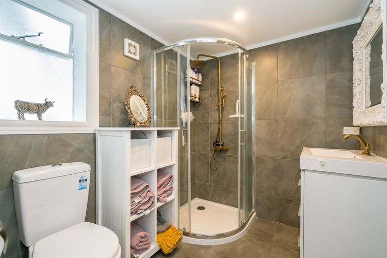 Photo of property in 62 Walter Street, The Glen, Dunedin, 9011