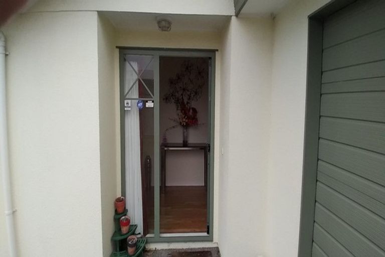 Photo of property in 100 Weggery Drive, Waikanae Beach, Waikanae, 5036