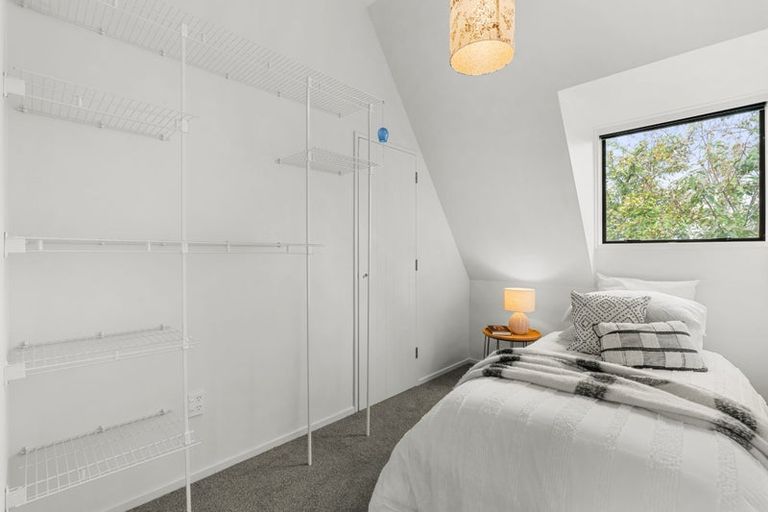 Photo of property in 31 Dovedale Avenue, Ilam, Christchurch, 8041