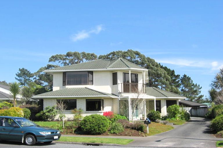 Photo of property in 167 Heta Road, Highlands Park, New Plymouth, 4312