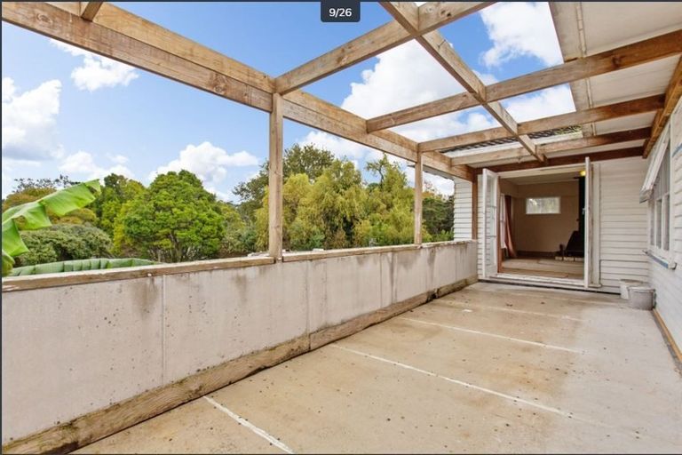 Photo of property in 13 Emirau Place, Glenfield, Auckland, 0629