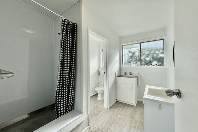 Photo of property in 2/33 Grassways Avenue, Pakuranga, Auckland, 2010