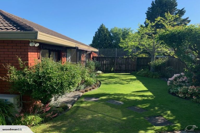 Photo of property in 2/302a Ilam Road, Burnside, Christchurch, 8053