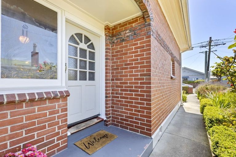 Photo of property in 263 Oxford Street, South Dunedin, Dunedin, 9012