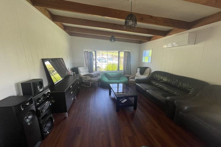 Photo of property in 17 Harbour View Road, Leigh, 0985