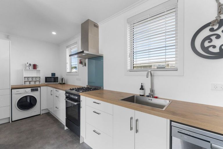 Photo of property in 18 Runuku Grove, Turangi, 3334