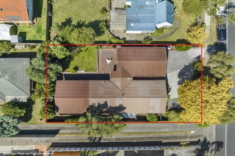 Photo of property in 66 Sunderlands Road, Half Moon Bay, Auckland, 2012